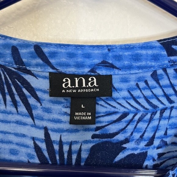 a.n.a New Approach tropical dress in blue Large palm  leafs - Picture 5 of 9